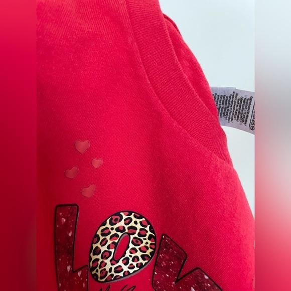 Gildan Heavy 100% Cotton Valentine’s Day Love Red Short Sleeve T-Shirt Girl’s 3T - Picture 10 of 15